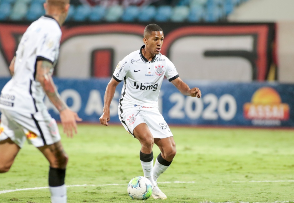Davó no jogo contra o Atlético-GO, pelo Brasileirão
