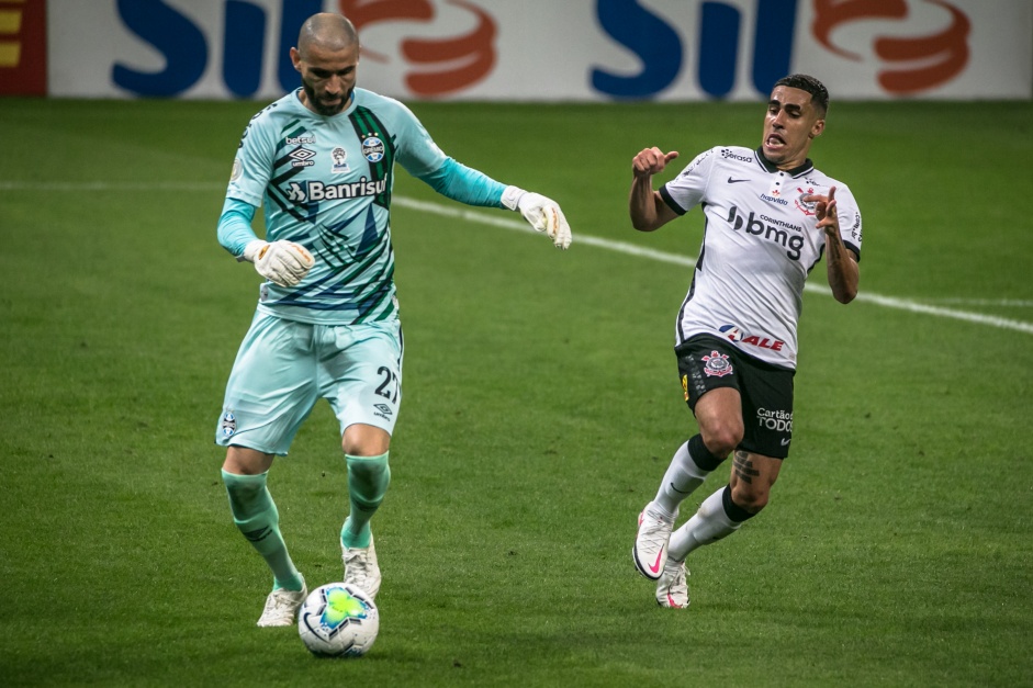 Gabriel no jogo contra o Grmio, na Neo Qumica Arena, pelo Brasileiro