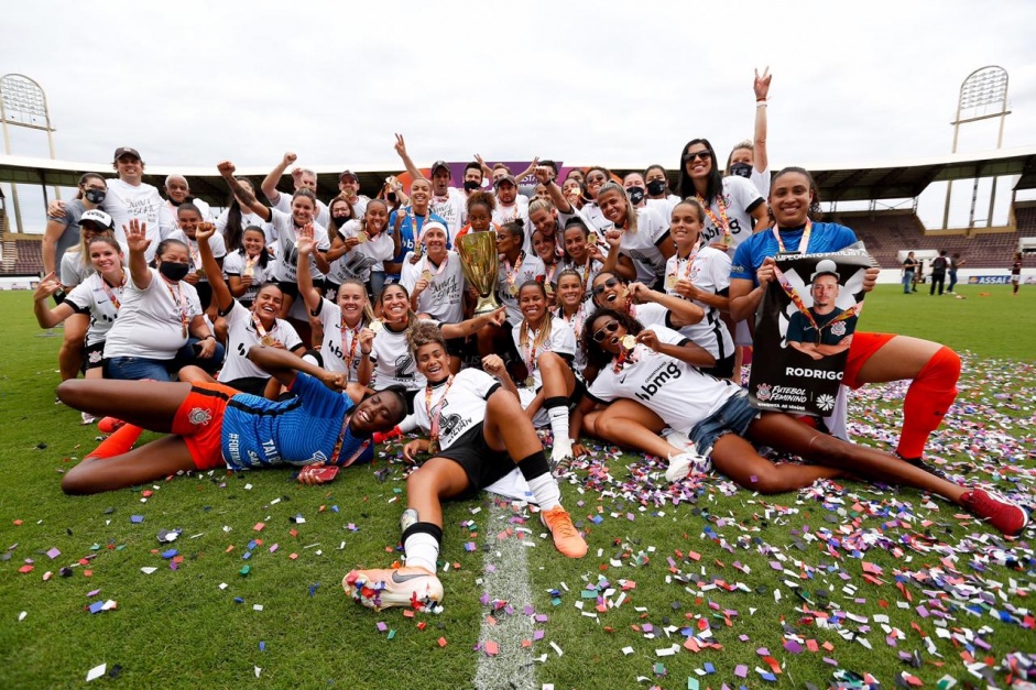 Time feminino tenta fechar temporada perfeita na Libertadores, que comea em maro