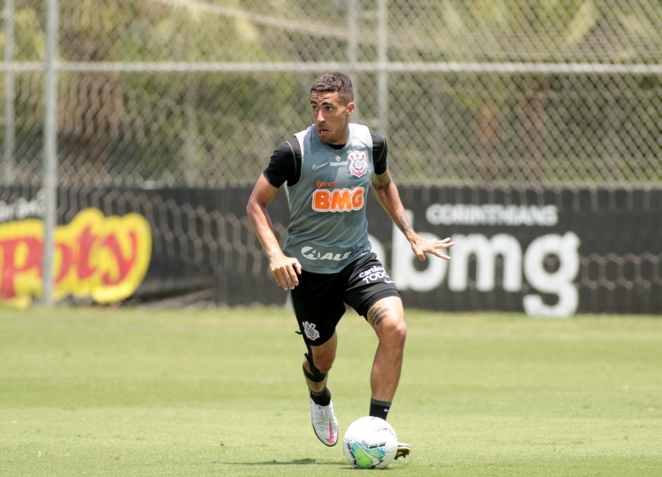 Gabriel no ltimo treino para jogo contra o Gois, pelo Brasileiro