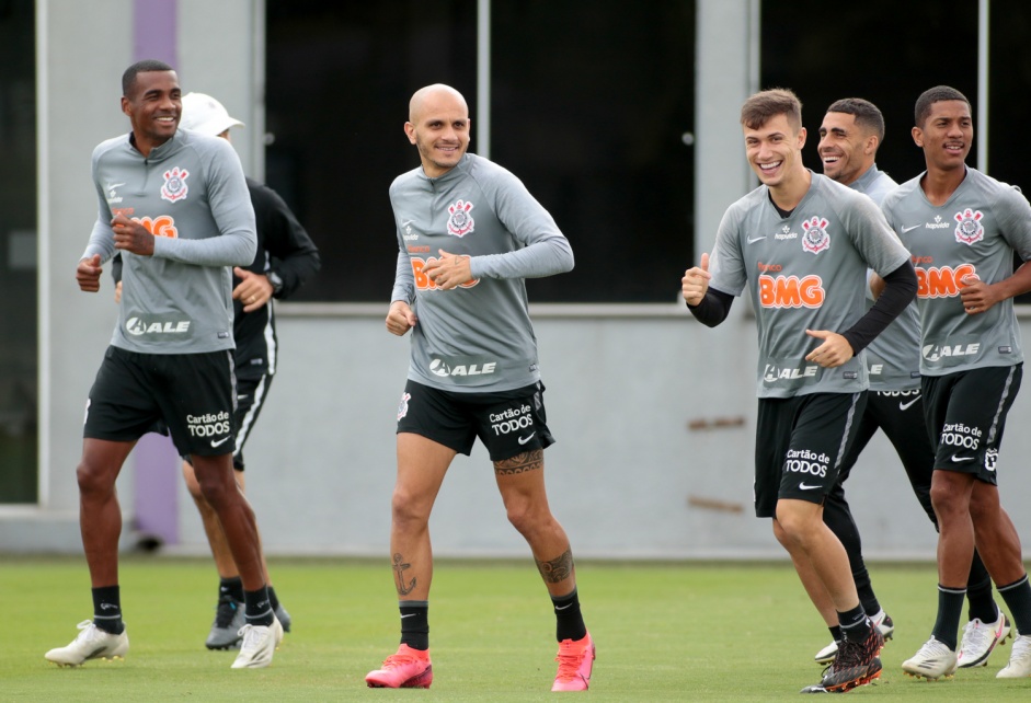 Marllon, Fbio Santos, Piton e Dav no ltimo treino antes do jogo contra o Botafogo