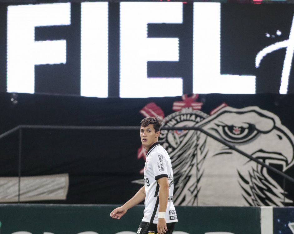 Mateus Vita durante partida contra o Sport, pelo Brasileirão, na Neo Química Arena