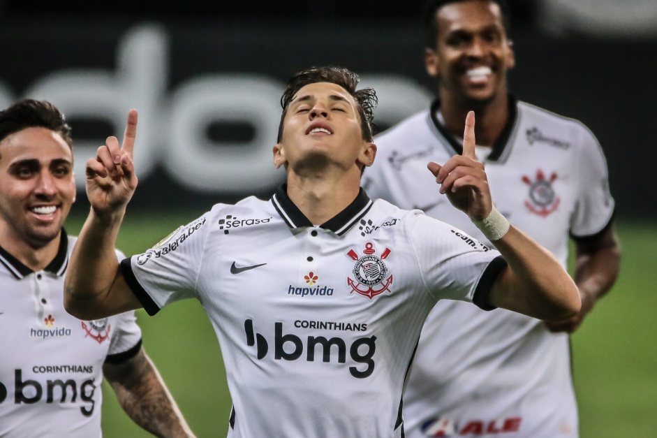 Mateus Vital marcou o segundo gol do Corinthians, na Neo Qumica Arena, contra o Sport