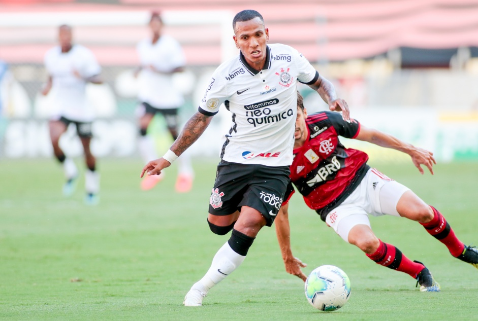 Otero durante partida contra o Flamengo, no Maracan
