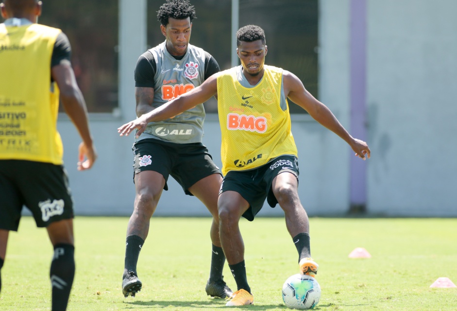 Jemerson tem futuro incerto no Corinthians