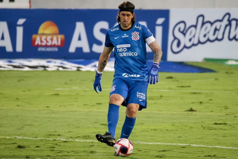 Goleiro Cássio no jogo contra o Red Bull Bragantino, pelo ...