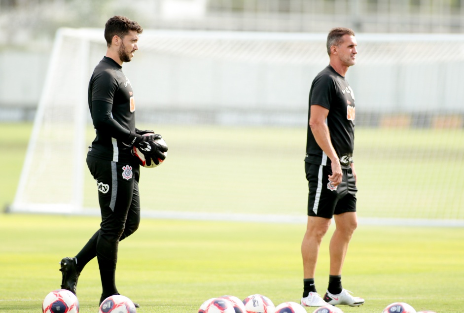 Caque Frana e Vagner Mancini durante treino preparatrio para o jogo entre Corinthians e Palmeiras