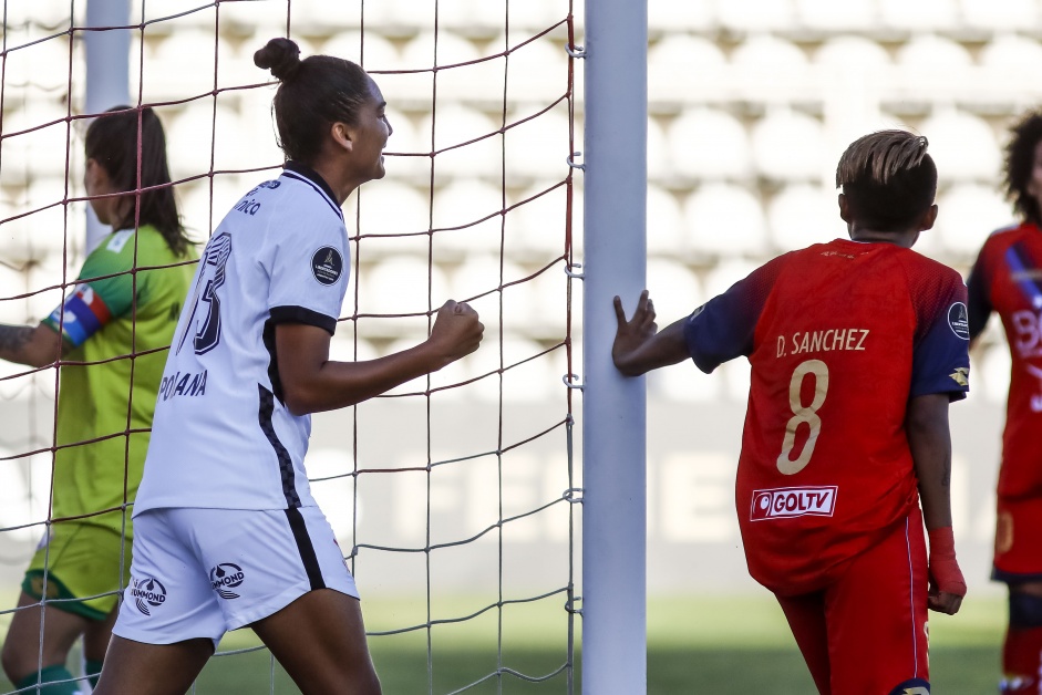 Portilho durante goleada sobre o El Nacional, pela Copa Libertadores Feminina