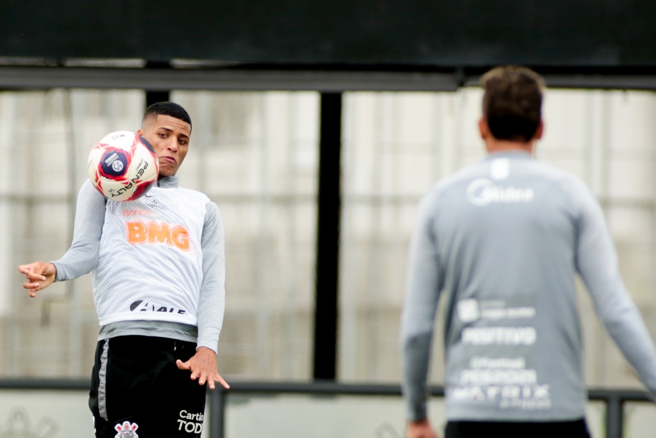 Rodrigo Varanda no ltimo treino antes do jogo contra a Ponte Preta