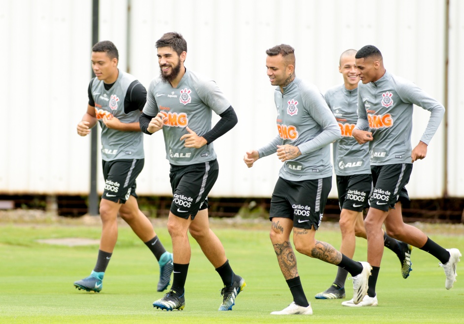 Veteranos no último treino antes do jogo contra a Ponte Preta Veteranos no último treino antes do jogo contra a Ponte Preta