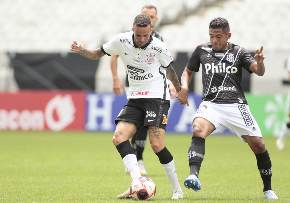 Luan no jogo contra a Ponte Preta, na Neo Qumica Arena, pelo Paulisto