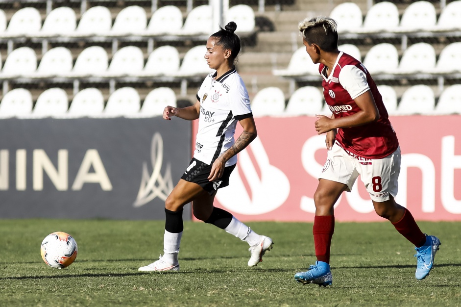 Juliete no jogo contra o Universitario-PER, pela Copa Libertadores Feminina