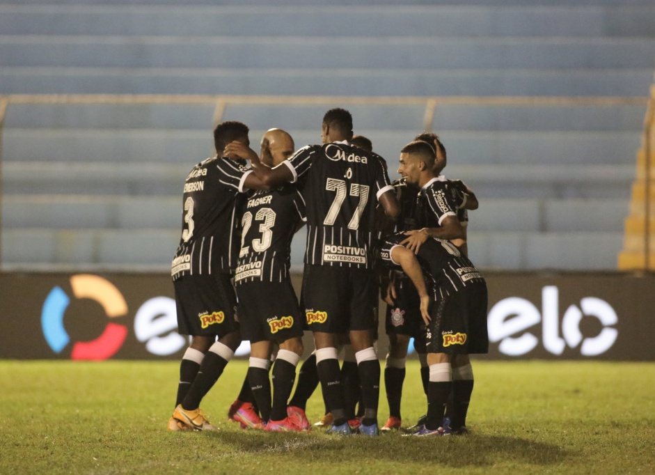 Corinthians supera Salgueiro-PE por 3 a 0 e avana de fase na Copa do Brasil