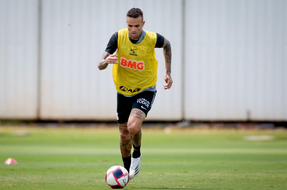 Luan disputou seis jogos pelo Corinthians em 2021 Luan disputou seis jogos pelo Corinthians em 2021