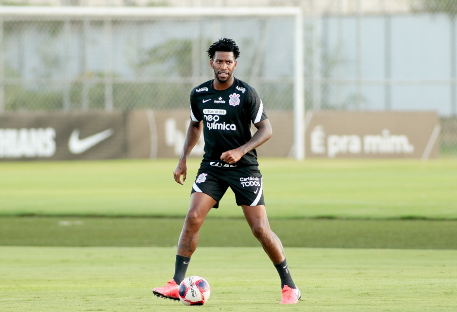 Gil deve completar 100 jogos pelo Corinthians desde o retorno ao clube Gil deve completar 100 jogos pelo Corinthians desde o retorno ao clube