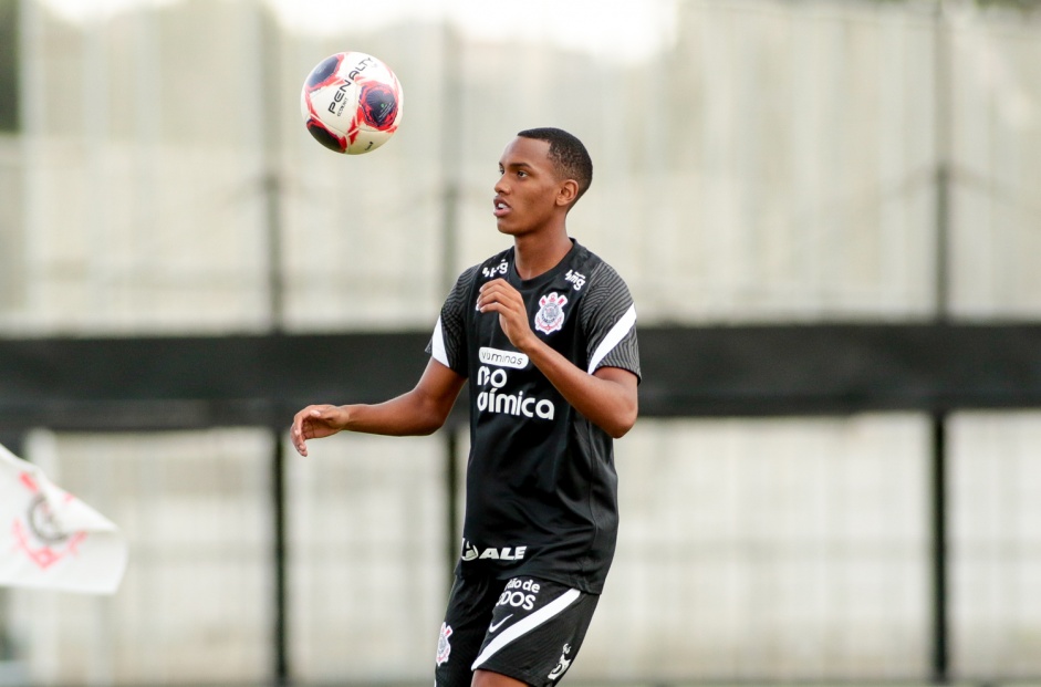 Cau  um dos pendurados do Corinthians no Paulisto