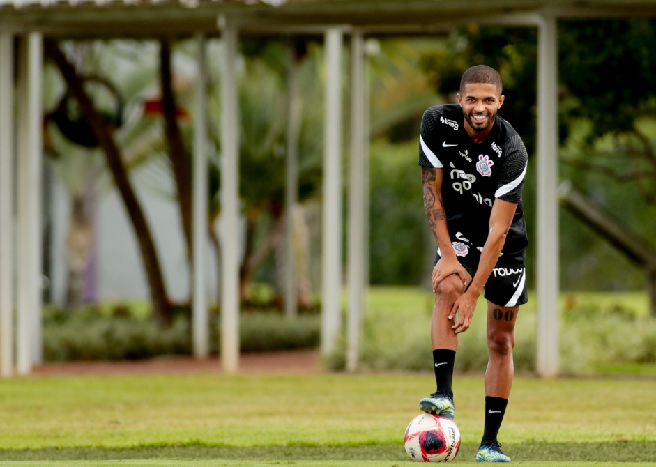 Meia teve poucos minutos e ainda assim foi o melhor em campo