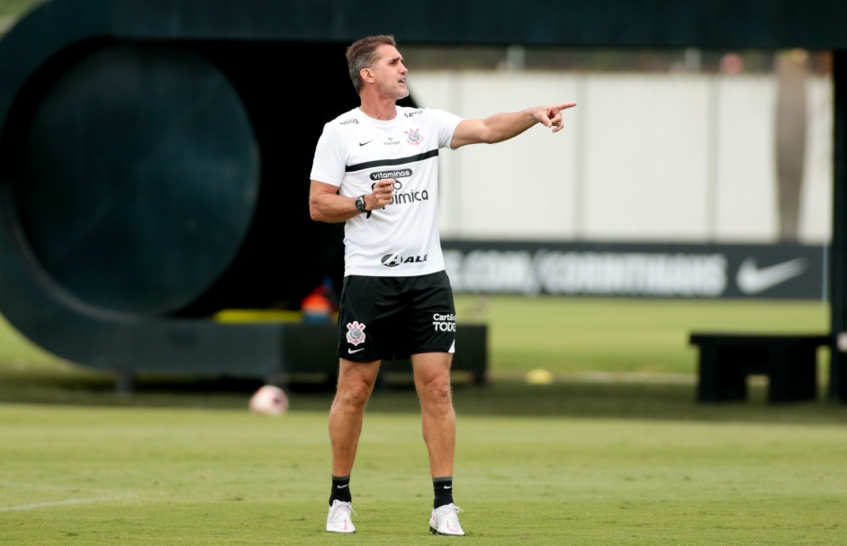 Vagner Mancini durante atividade do Corinthians no CT Joaquim Grava Vagner Mancini durante atividade do Corinthians no CT Joaquim Grava