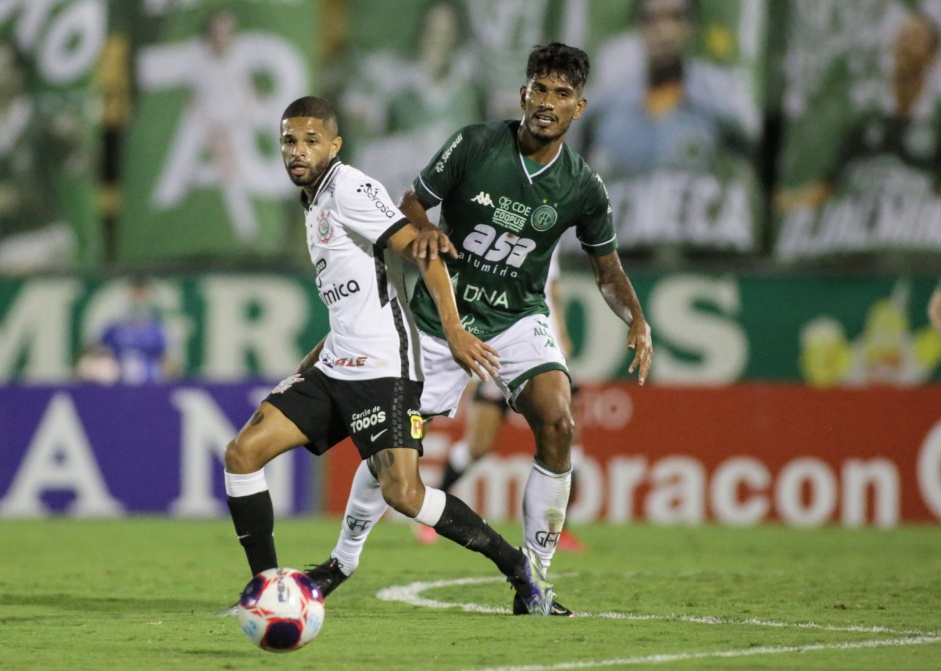 Vitinho em ação no duelo entre Corinthians e Guarani, pelo Campeonato Paulista