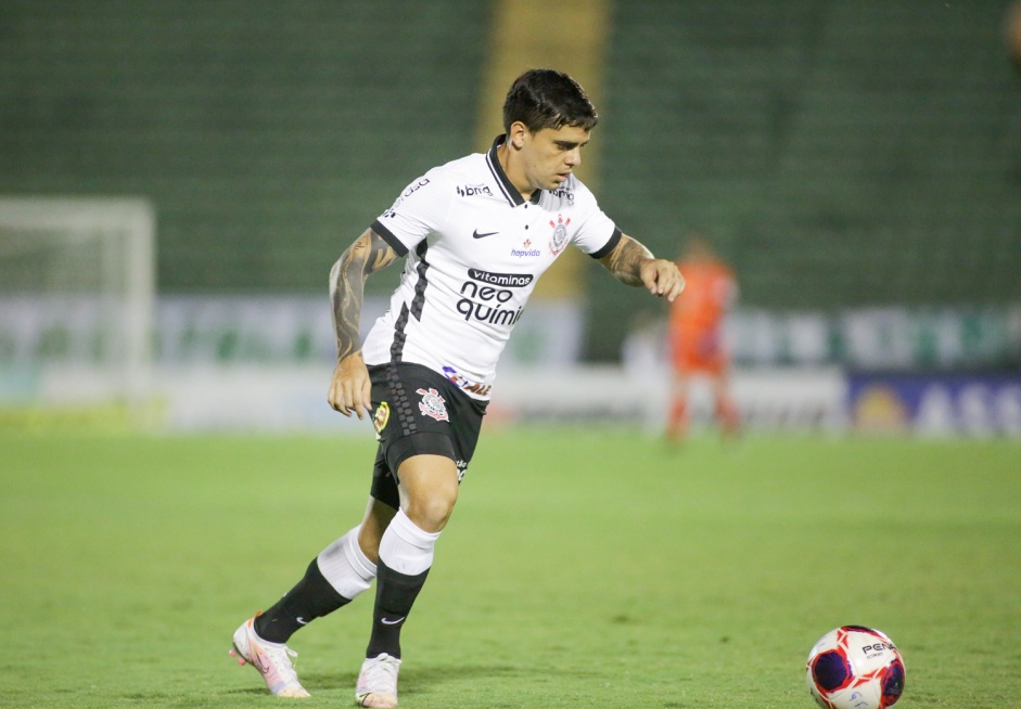 Fagner no jogo entre Guarani e Corinthians, pelo Campeonato Paulistsa, em Campinas