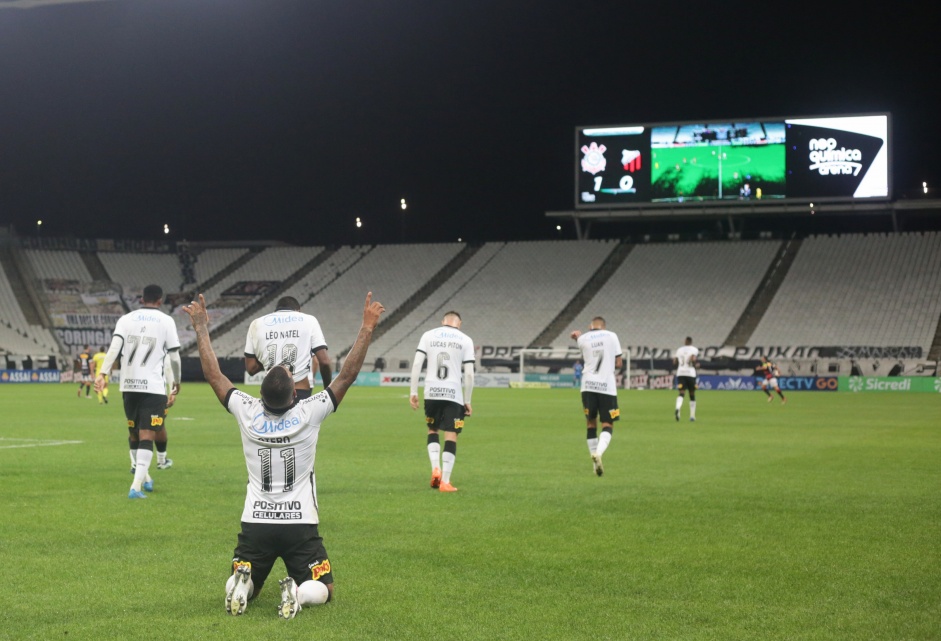 Otero anotou o gol do Corinthians, contra o Ituano, nos acrscimos do primeiro tempo