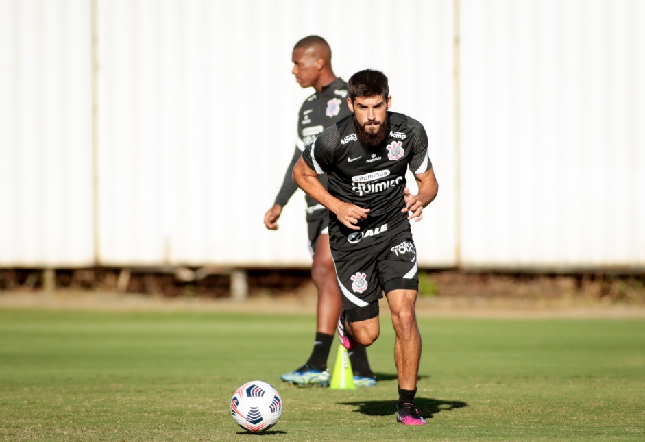 Bruno Méndez durante treino preparatório para jogo contra o River Plate-PR, pela Sul-Americana Bruno Méndez durante treino preparatório para jogo contra o River Plate-PR, pela Sul-Americana