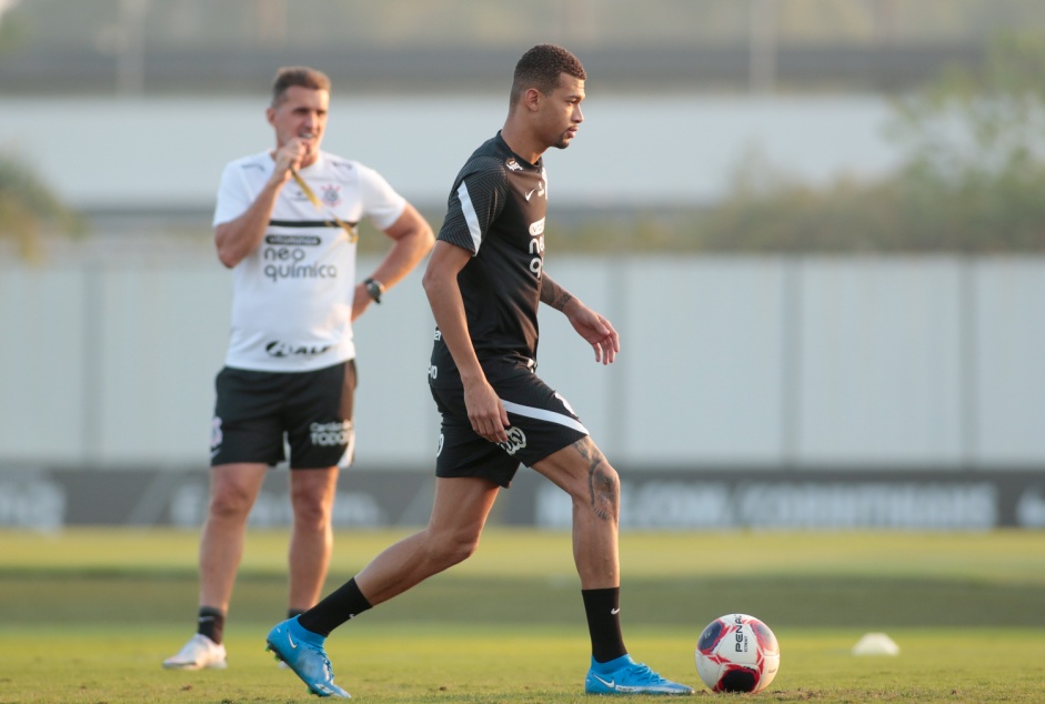 Joo Victor no ltimo treino do Corinthians antes do jogo contra o Santos, pelo Paulisto