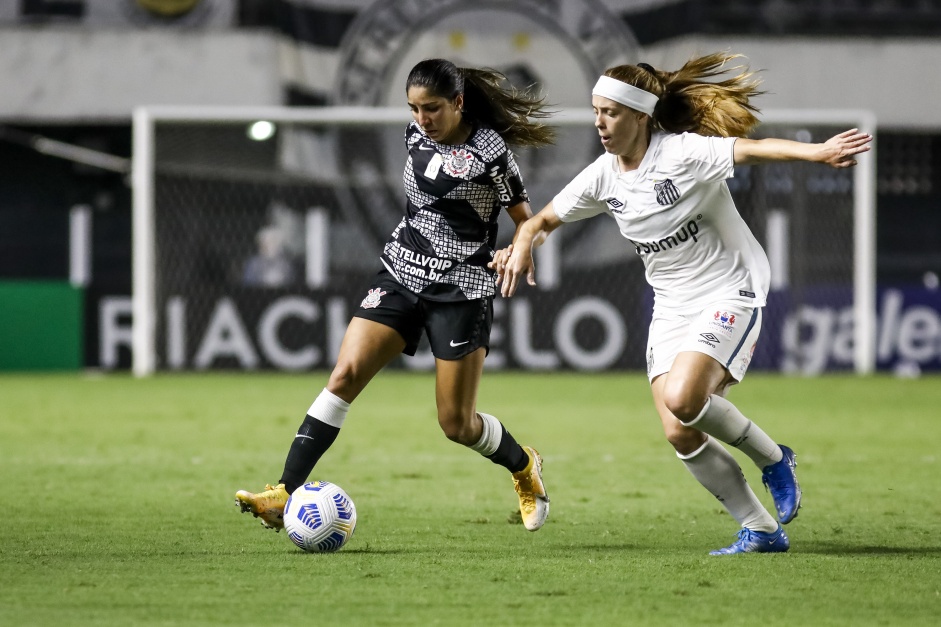 Juliete na derrota para o Santos, pelo Campeonato Brasileiro Feminino