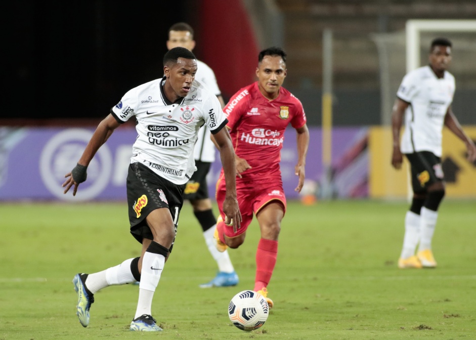 Cauê marcou o segundo gol do Corinthians contra o Huancayo, pela Copa Sul-Americana