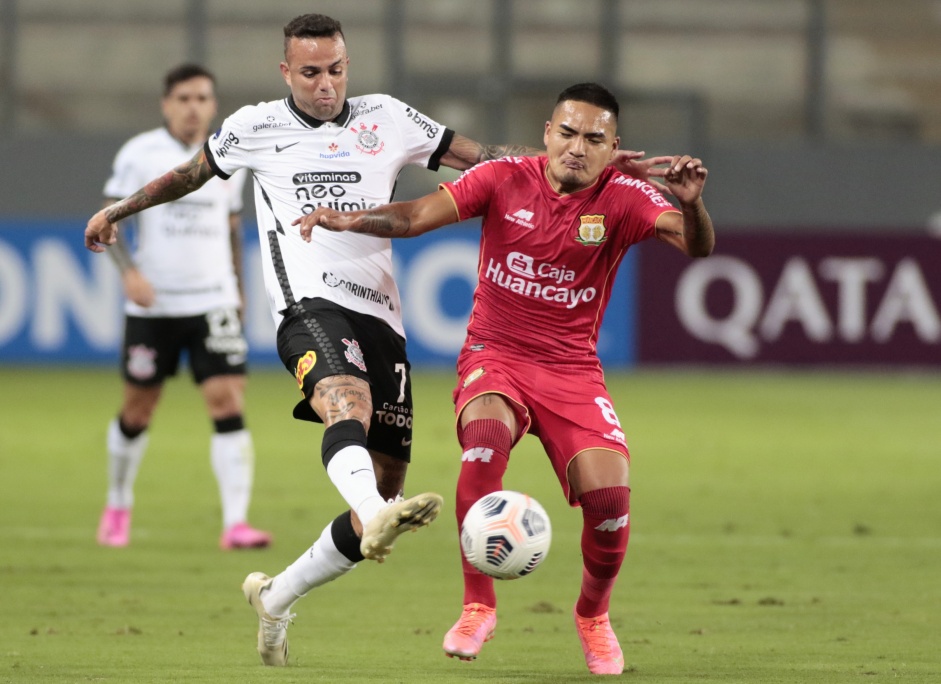 Luan em partida entre Corinthians e Huancayo, pela Copa Sul-Americana