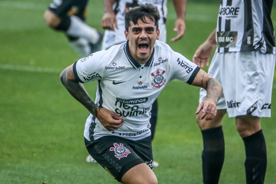 Fagner abriu o placar para o Corinthians contra a Inter de Limeira, pelo Paulistão