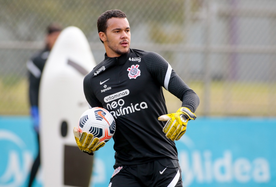 Alan Gobetti durante treino do Corinthians no CT Dr. Joaquim Grava