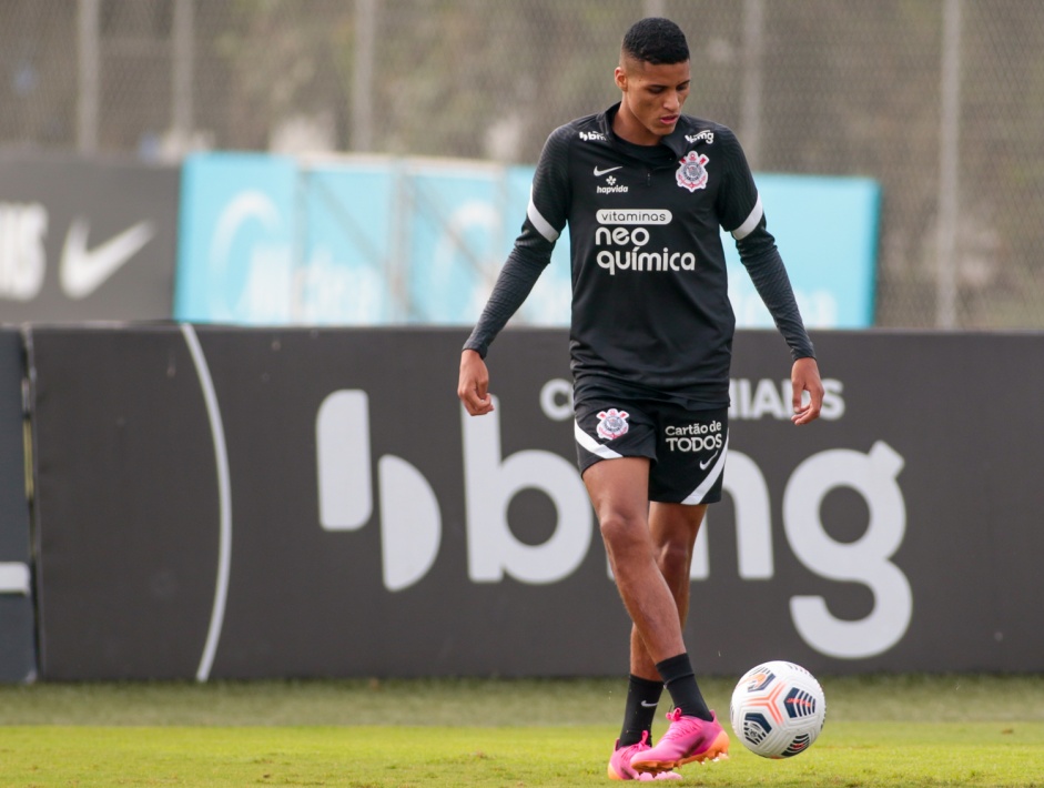 Rodrigo Varanda durante treino do Corinthians no CT Dr. Joaquim Grava