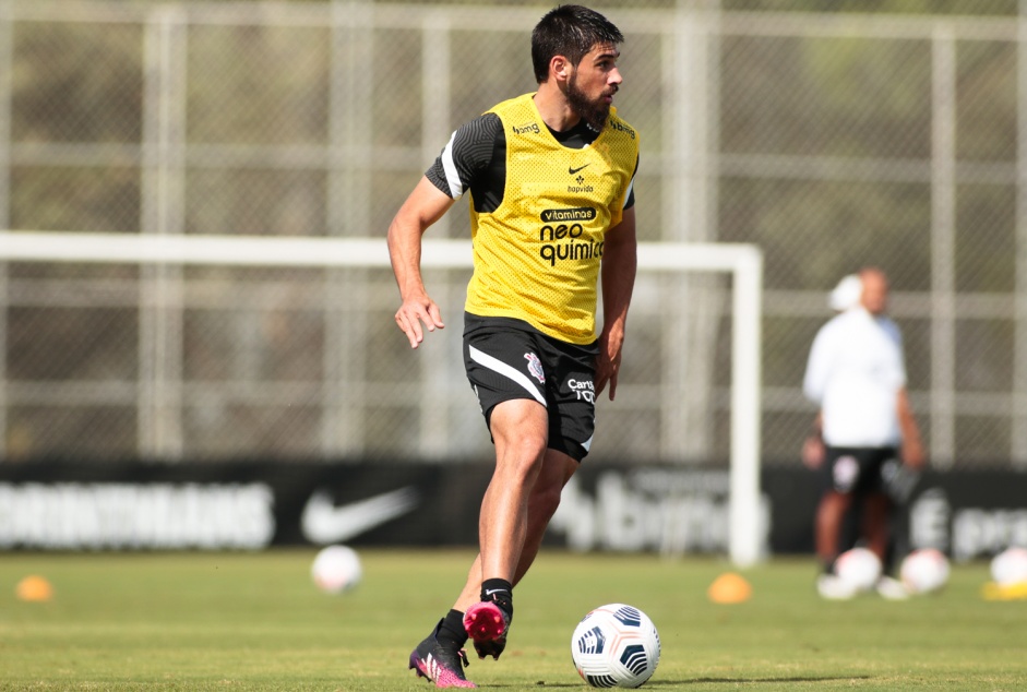 Bruno Mndez est emprestado pelo Corinthians ao Internacional at julho deste ano