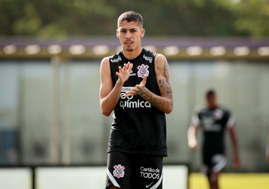 Gabriel Pereira durante ltimo treino do Corinthians antes da estreia pelo Brasileiro 2021