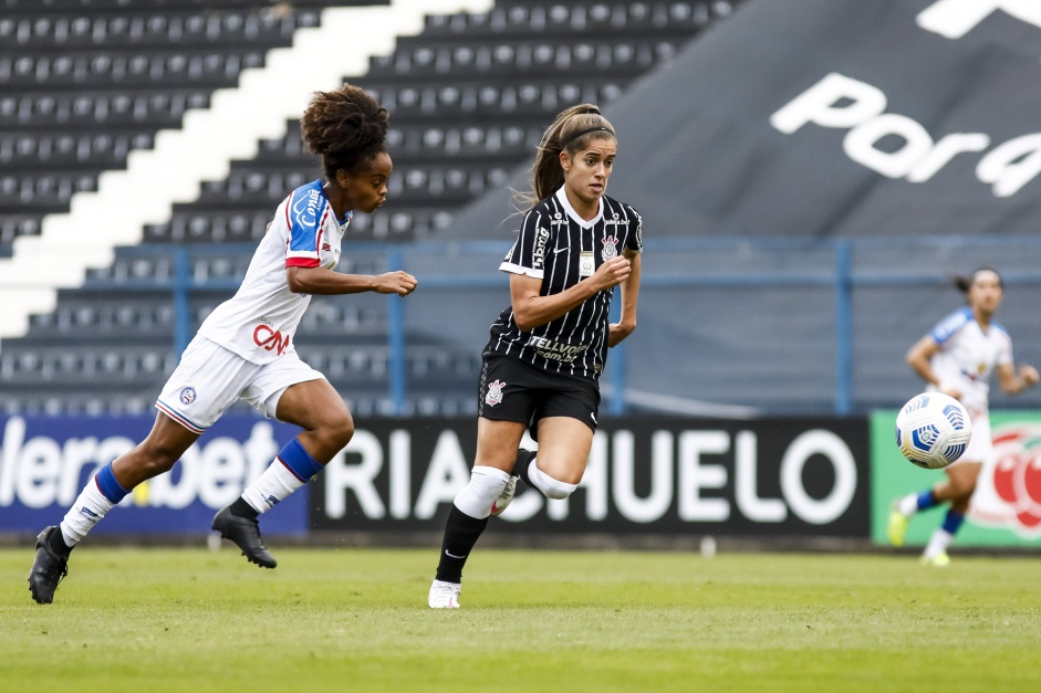 Jheniffer durante a partida entre Corinthians e Bahia, pelo Brasileiro Feminino