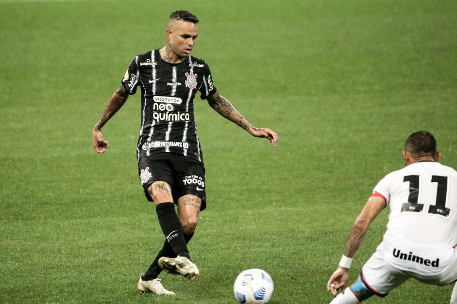 Luan durante partida entre Corinthians e Atltico-GO, pela estreia do Brasileiro 2021