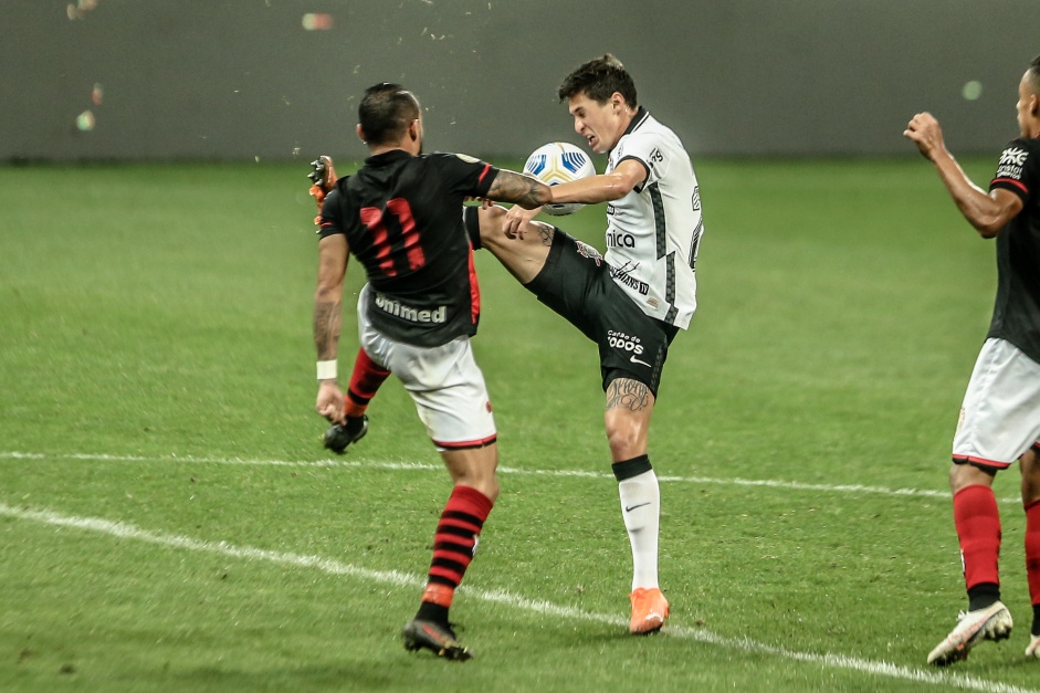 Vital no jogo entre Corinthians e Atltico-GO, pela Copa do Brasil, na Neo Qumica Arena