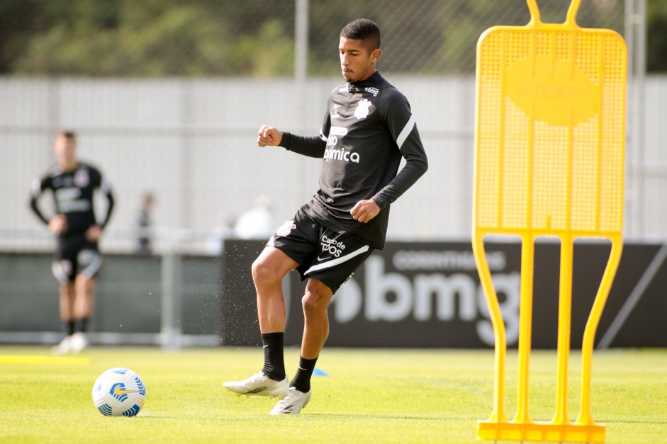 Igor Formiga durante treino do Corinthians no CT Dr. Joaquim Grava