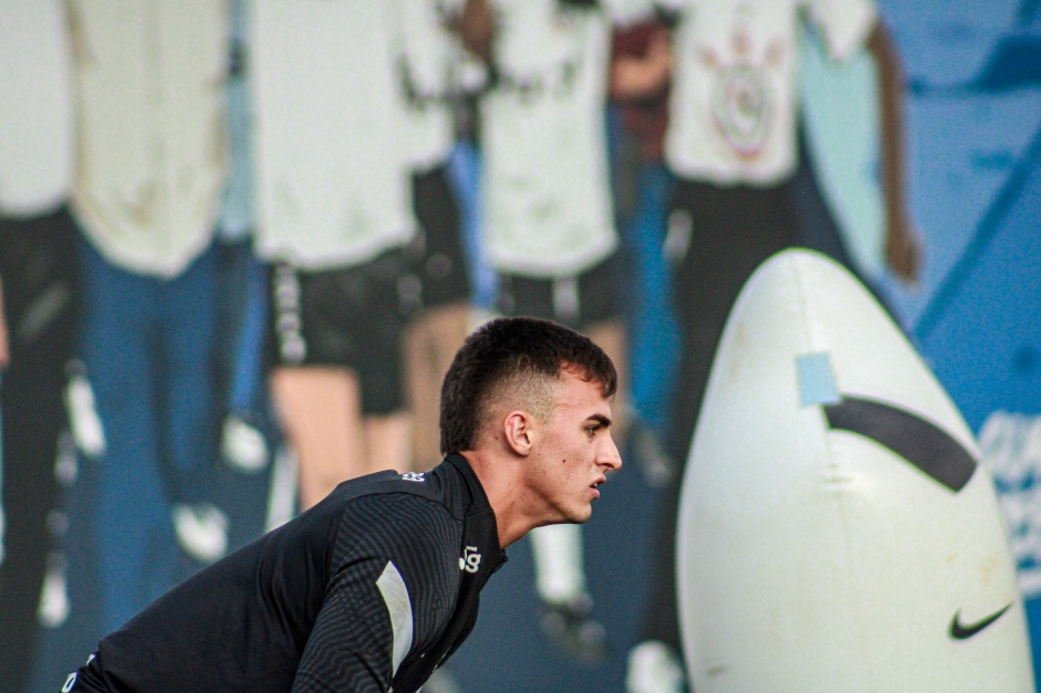 Donelli no treino preparatrio para jogo entre Corinthians e Fluminense