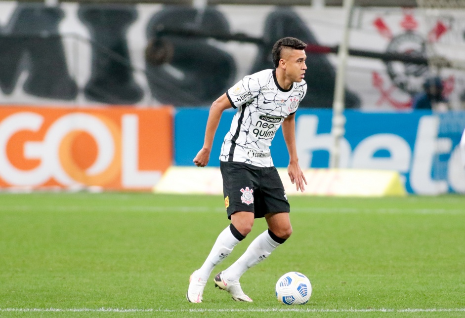 Cantillo durante o jogo entre Corinthians e Internacional, na Neo Qumica Arena