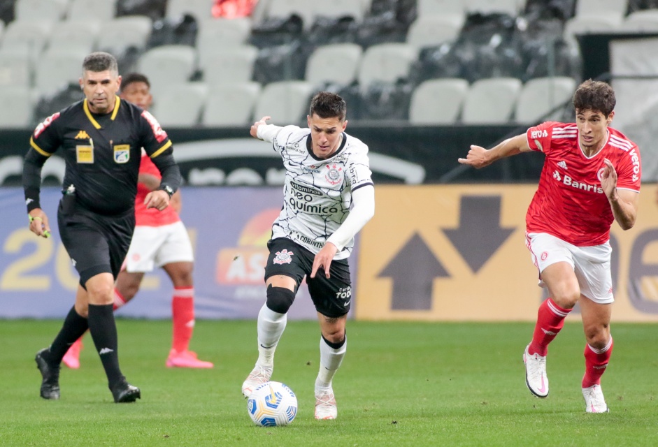 Vital durante a partida entre Corinthians e Internacional, na Neo Química Arena