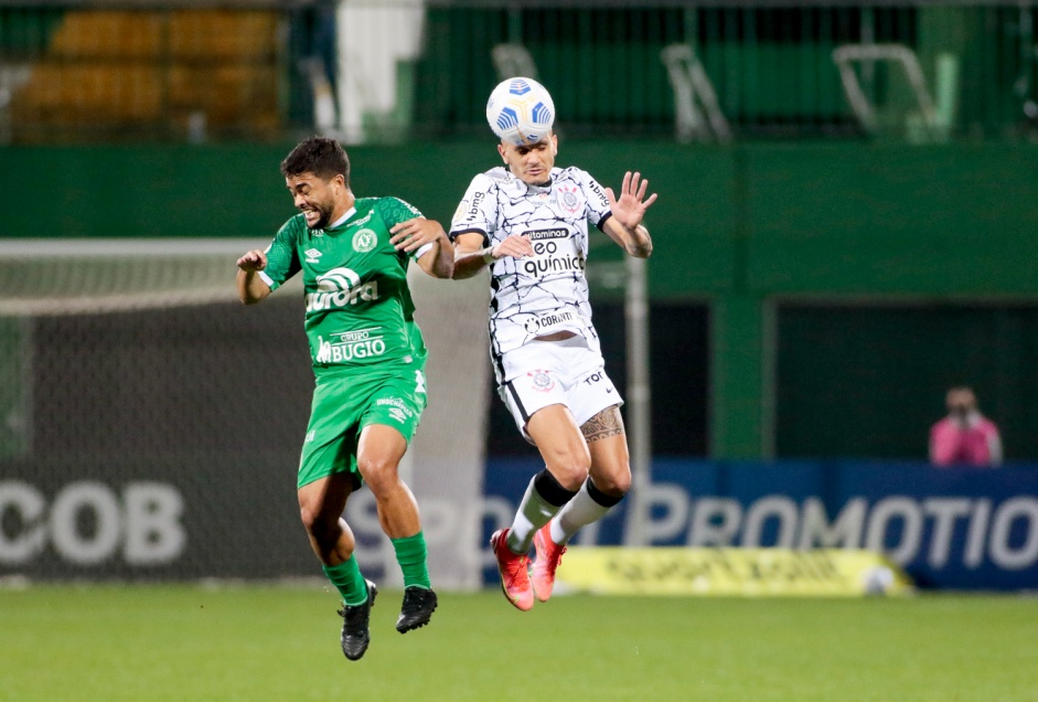 Vital durante jogo entre Corinthians e Chapecoense