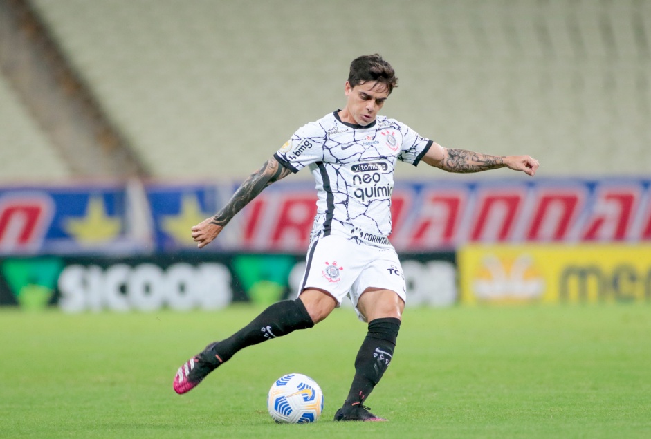 Lateral Fagner durante jogo entre Corinthians e Fortaleza, no Castelo, pelo Campeonato Brasileiro