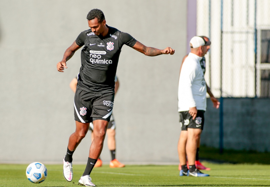J durante penltimo treino do Corinthians antes do jogo contra o Atltico-MG