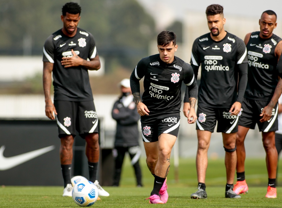 Fagner durante ltimo treino antes do jogo entre Corinthians e Atltico-MG