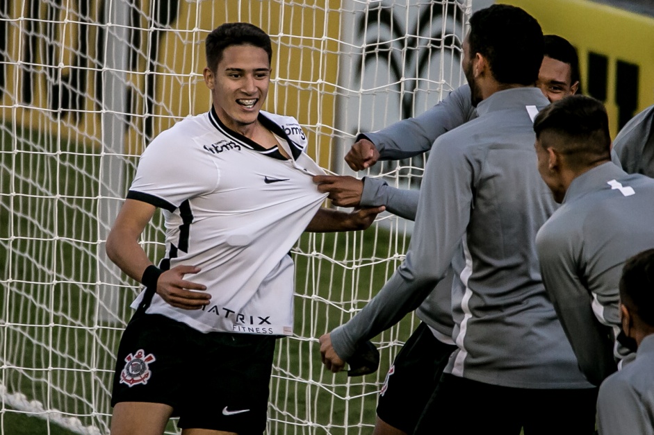 Keven durante jogo entre Corinthians e Amrica-MG, pelo Brasileiro Sub-20