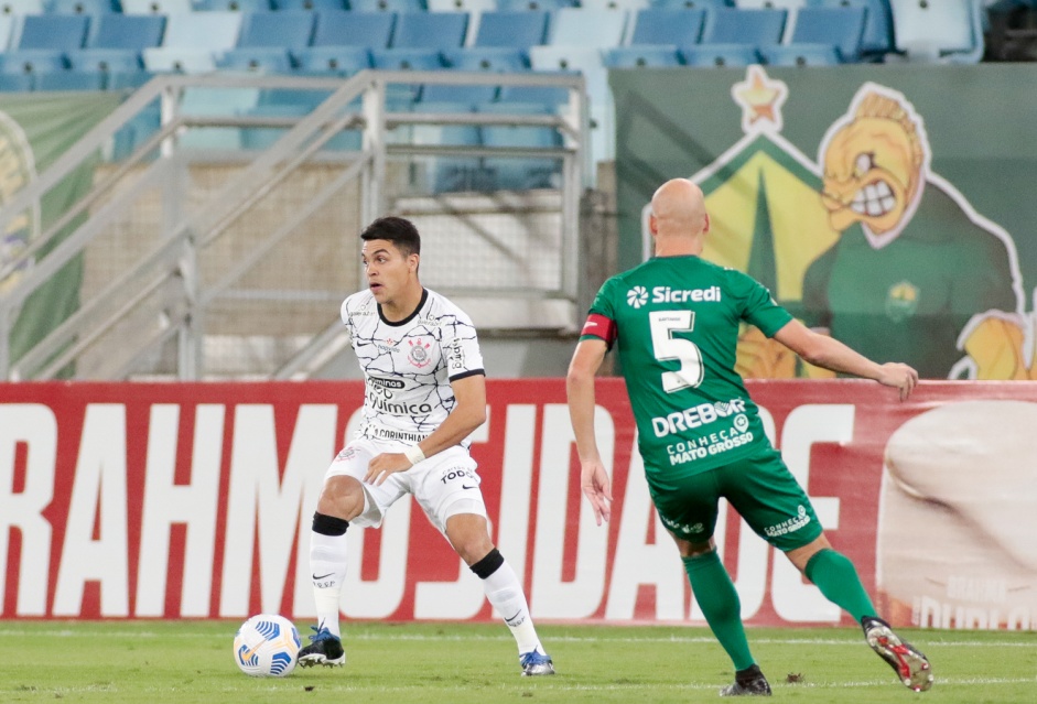 Roni marcou o primeiro gol do Corinthians contra o Cuiab; volante concorre a premio de gol mais bonito da rodada