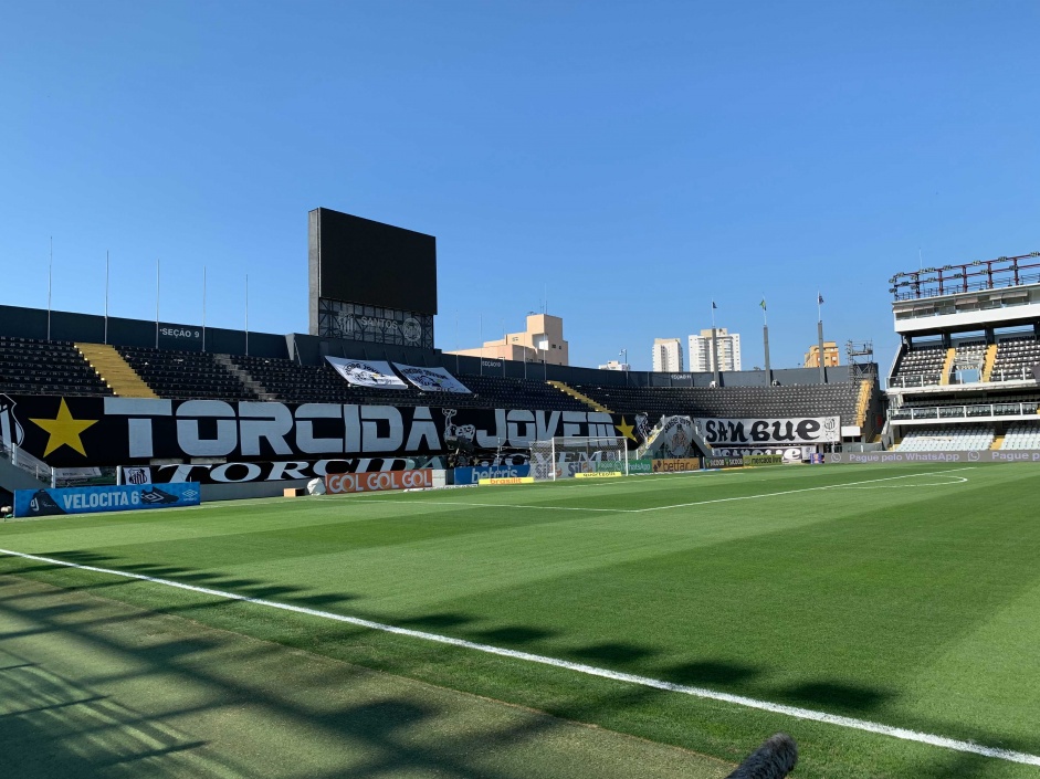 Vila Belmiro pronta para receber jogo entre Corinthians e Santos, pelo