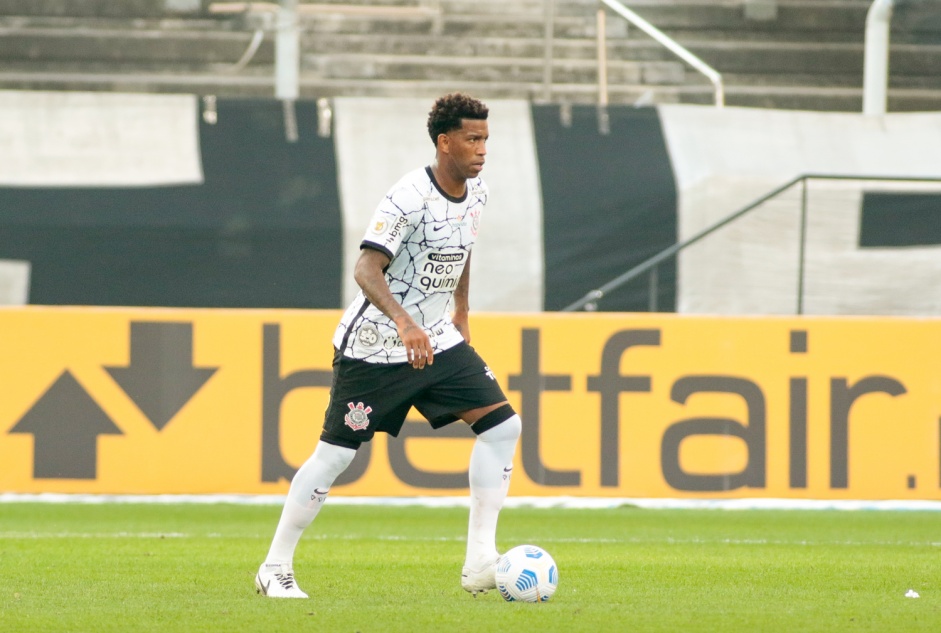 Gil na partida entre Corinthians e Ceará, pelo Campeonato ...